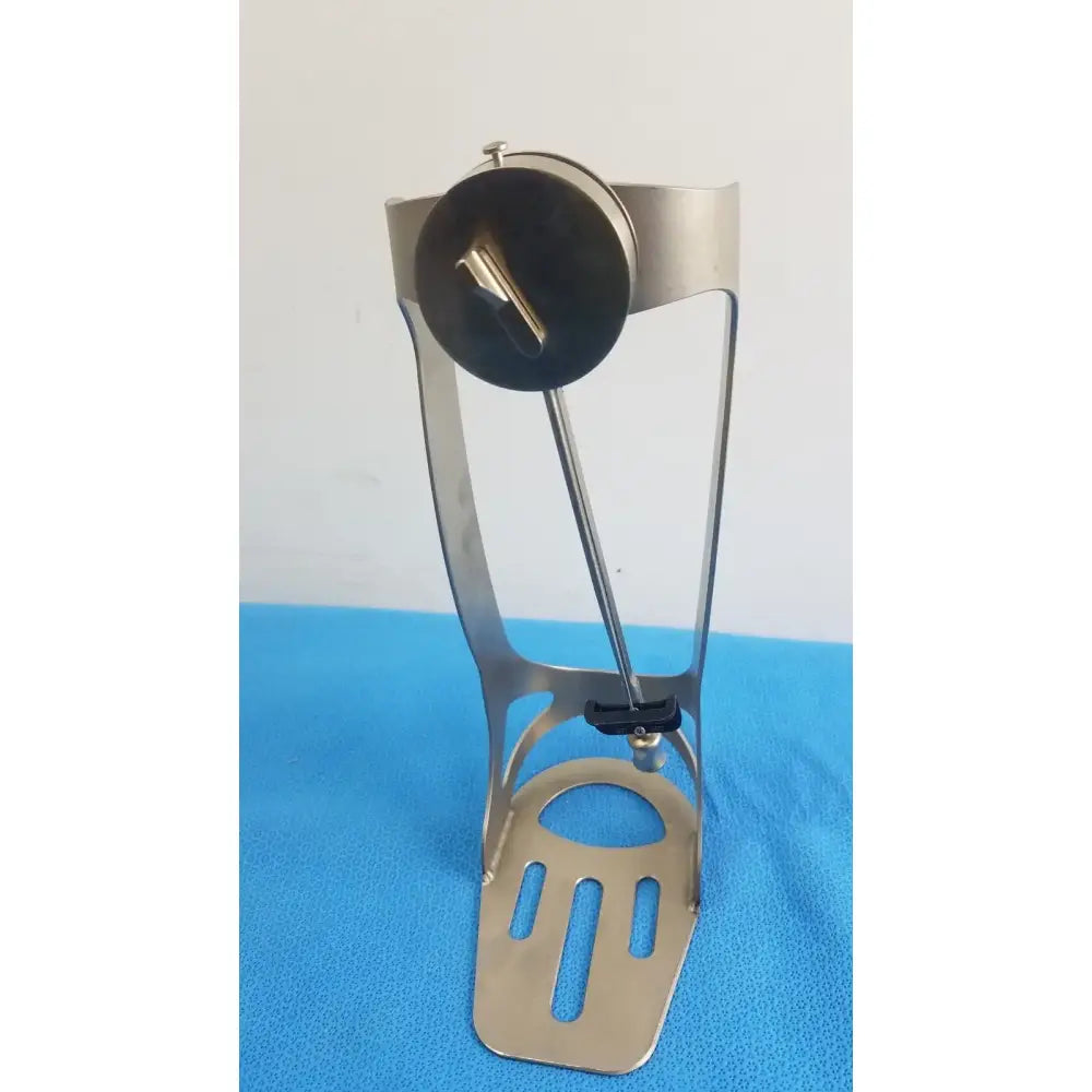 Reuse Medical Zimmer Orthopedic Biomet Finneli Tensioning Boot Surgical & Orthopedic Instruments, second-hand product photo 1