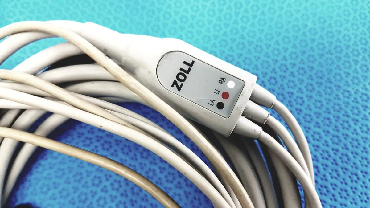 White zoll 3-lead ecg ekg patient monitoring cable with multiple leads and indicator lights lot of 2