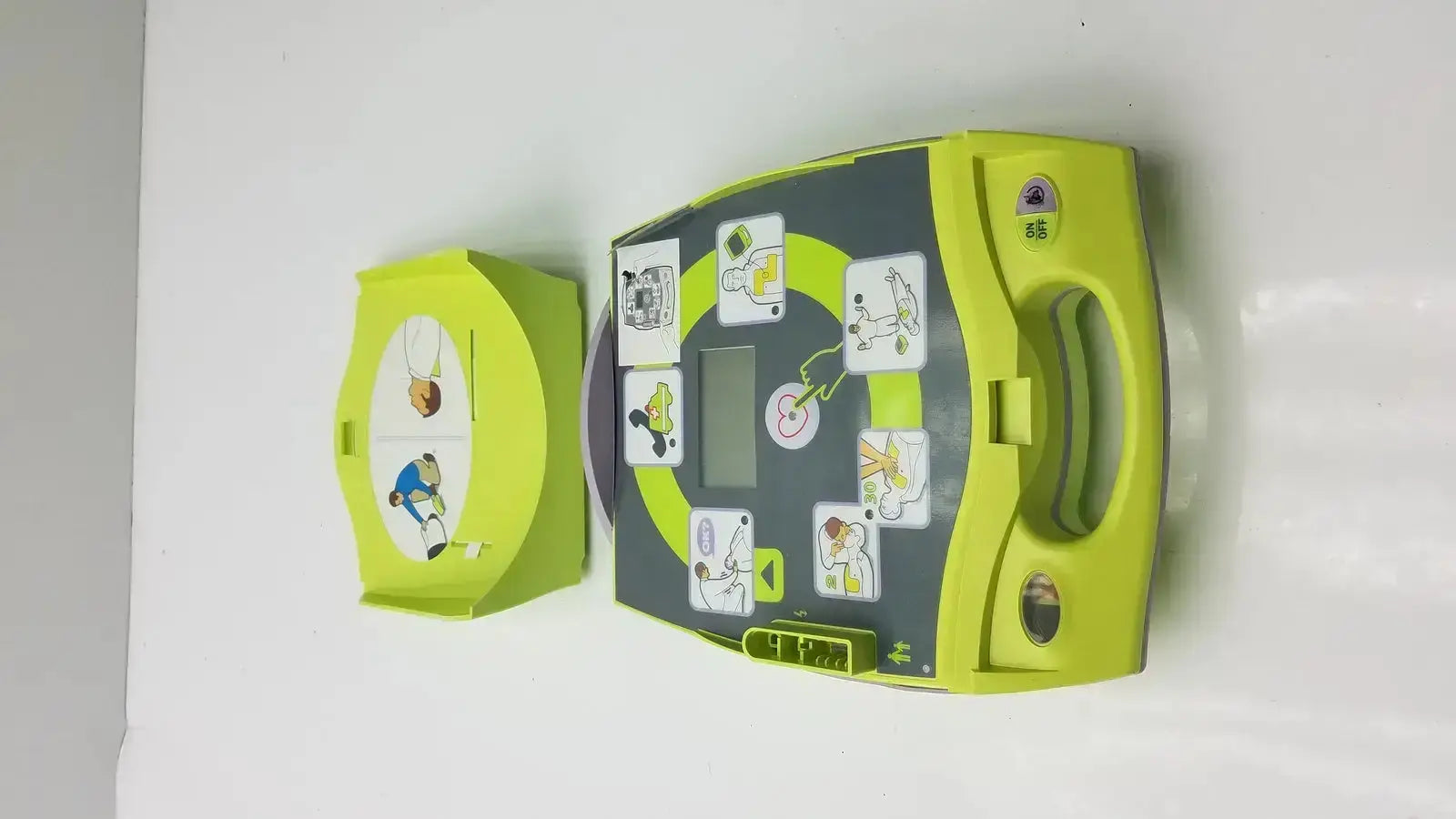ZOLL AED Plus Defibriillator Automated External Defibrillator (AED), as-is (for parts) product photo 6