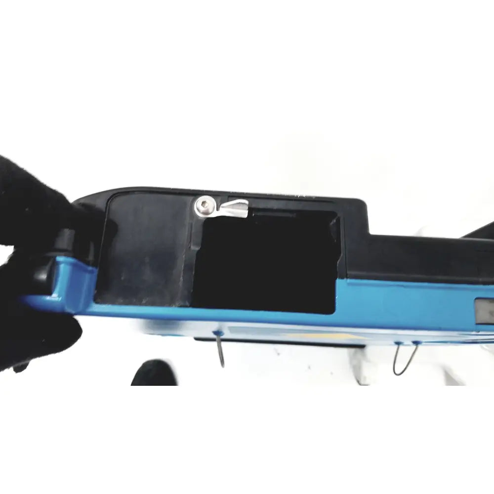White label with black text and blue zoll logo on lifeband load-distributing band for zoll autopulse resuscitation system