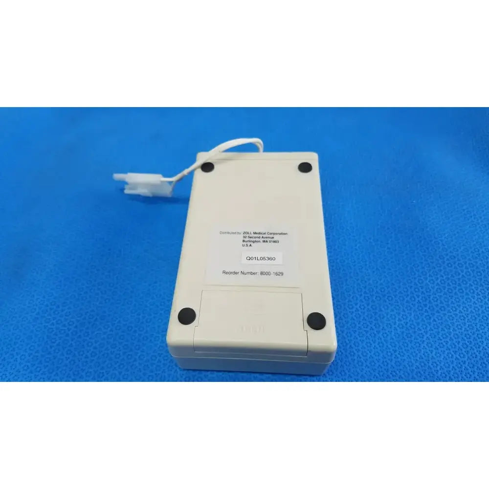 Zoll Medical Corporation ECG Simulator - Q01L05360 ECG Simulator, second-hand product photo 8