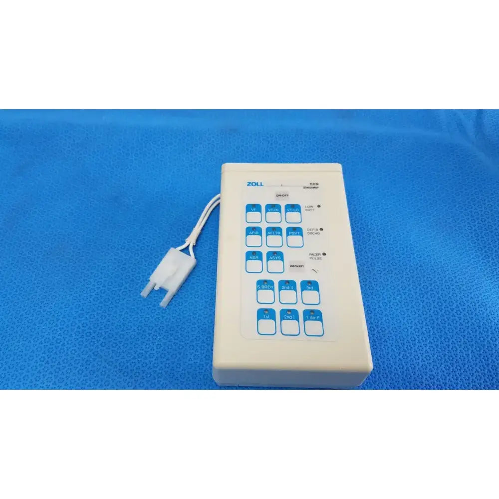 Zoll Medical Corporation ECG Simulator - Q01L05360 ECG Simulator, second-hand product photo 1
