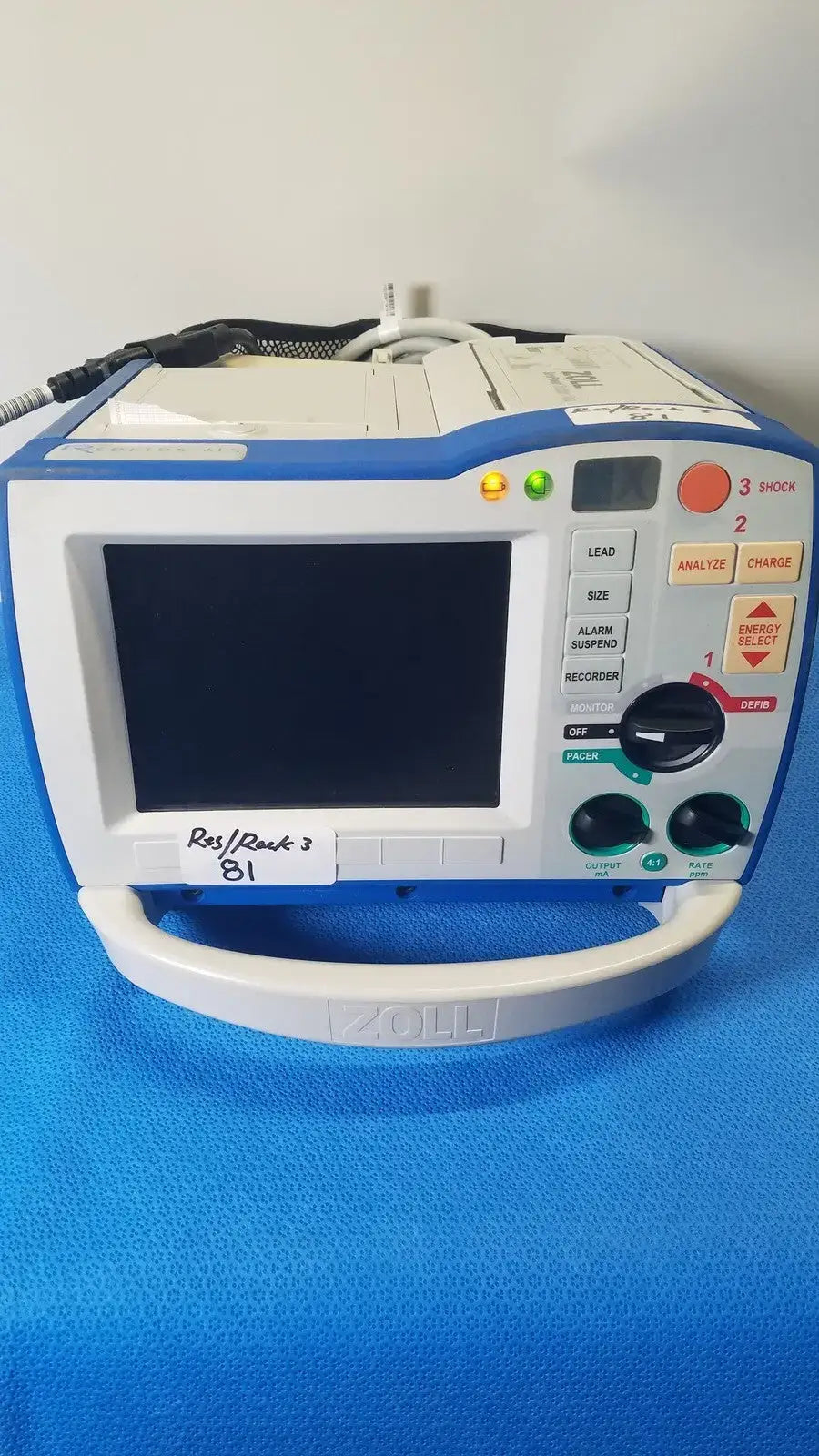 Reuse Medical ZOLL R Series ALS Patient Monitor with SurePower Battery Pack Other Medical & Lab Equipment, as-is (for parts) product photo 1