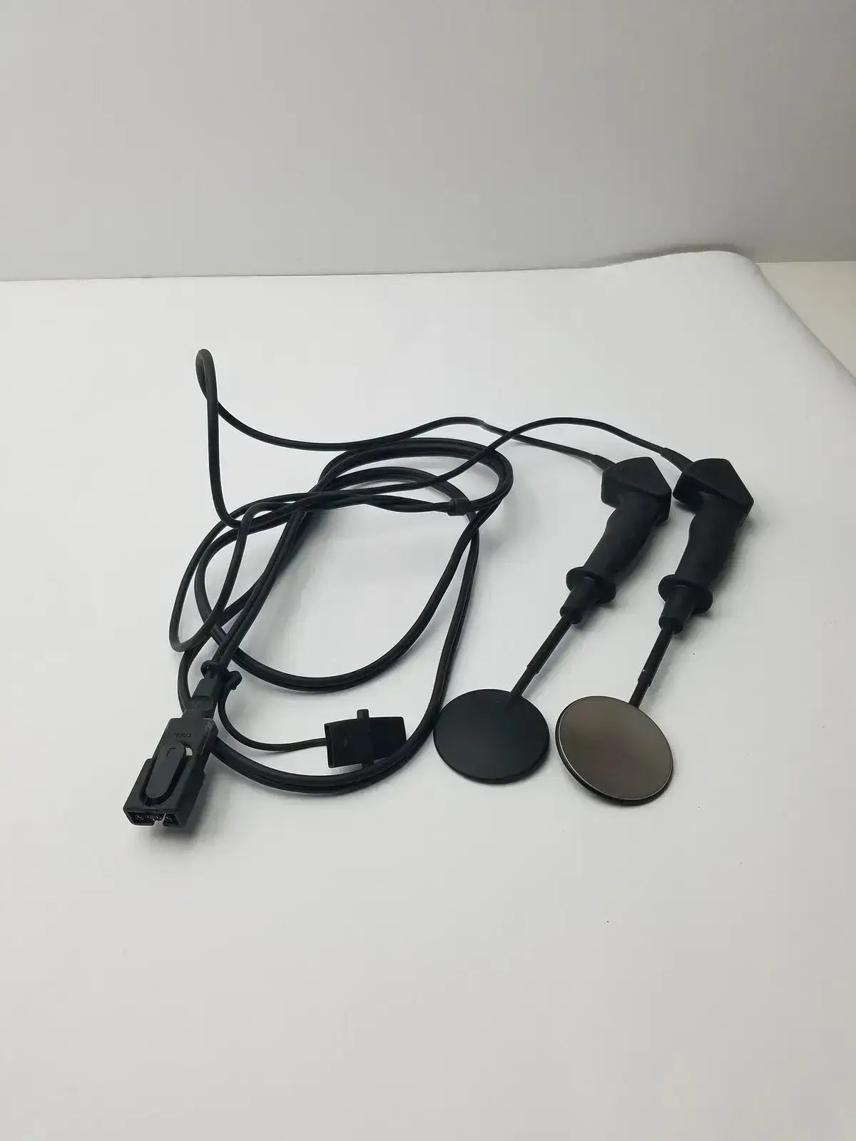 Zoll Sterilizable Internal Handle with Integrated Paddles W/ Switch, 2.7" Spoon Defibrillator Accessories, second-hand product photo 9